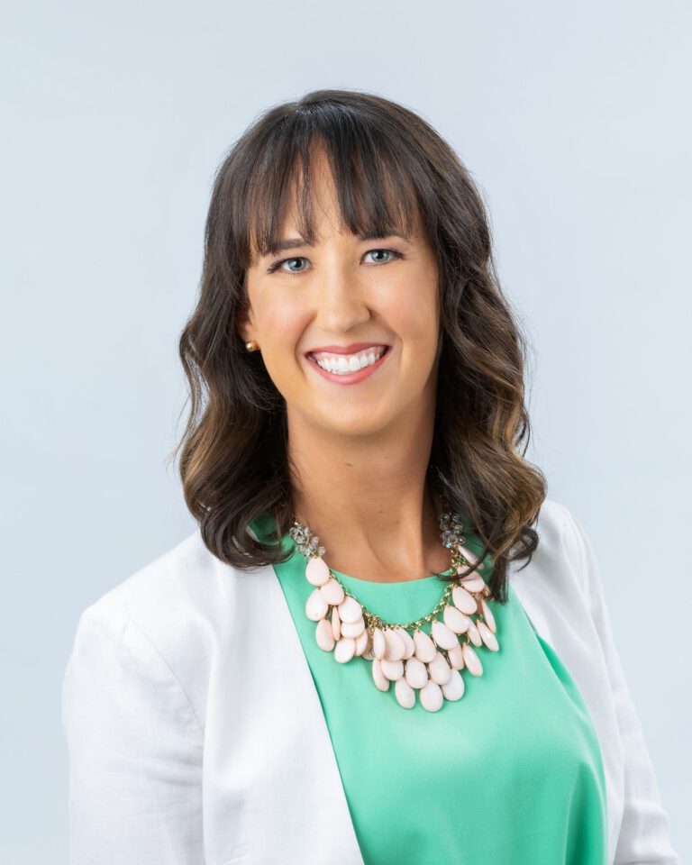 Headshot of Rachel Heath