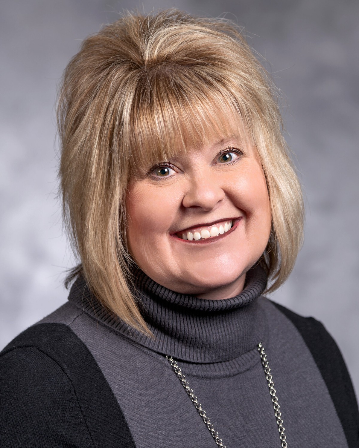 Headshot of Mary Kinney